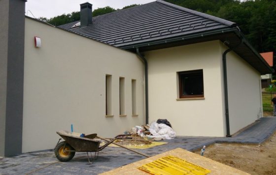 Nielepice - tynki (6)